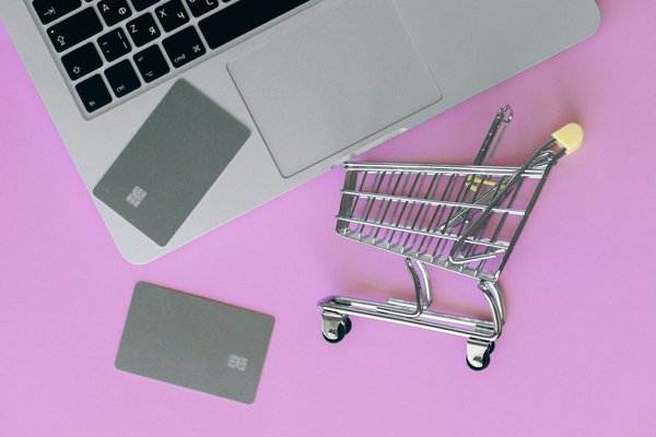 Améliorez vos processus avec des solutions source-to-pay efficaces